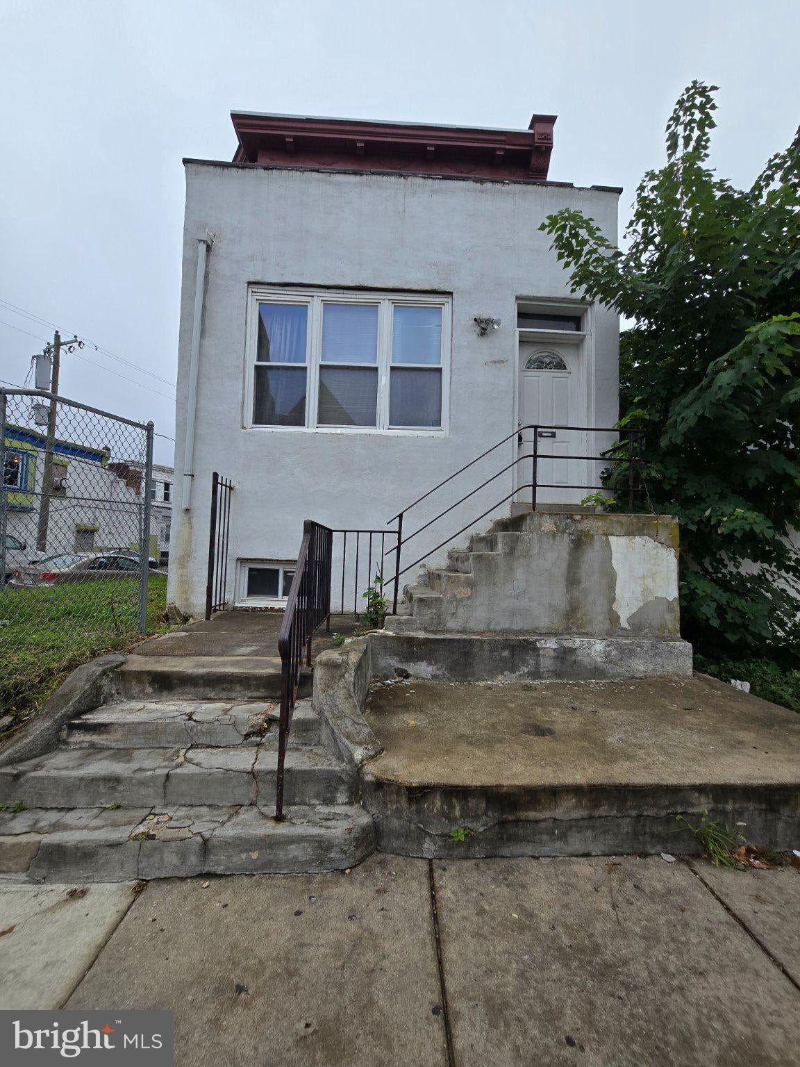 200 N 52ND STREET