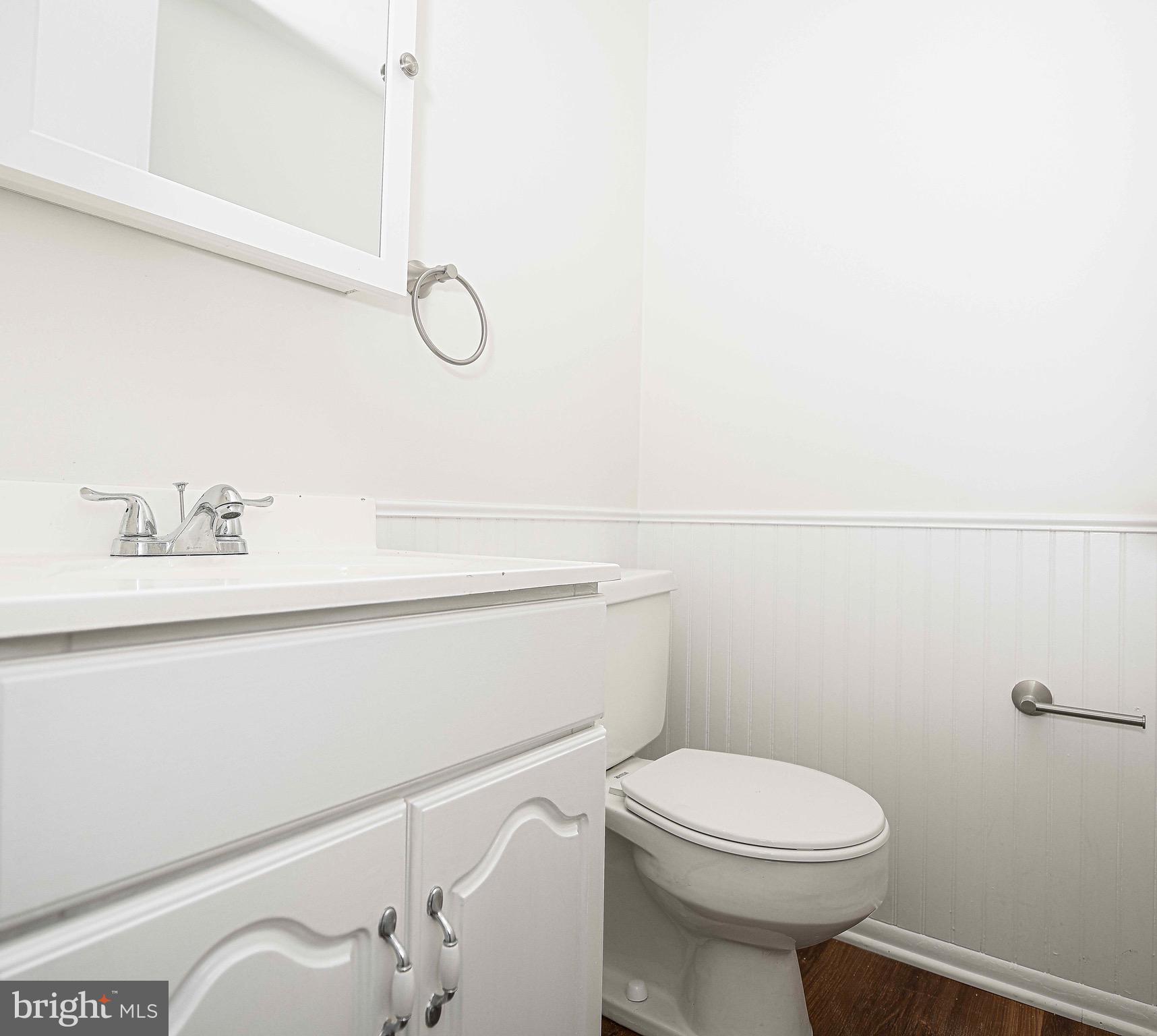 INGLESIDE - Residential