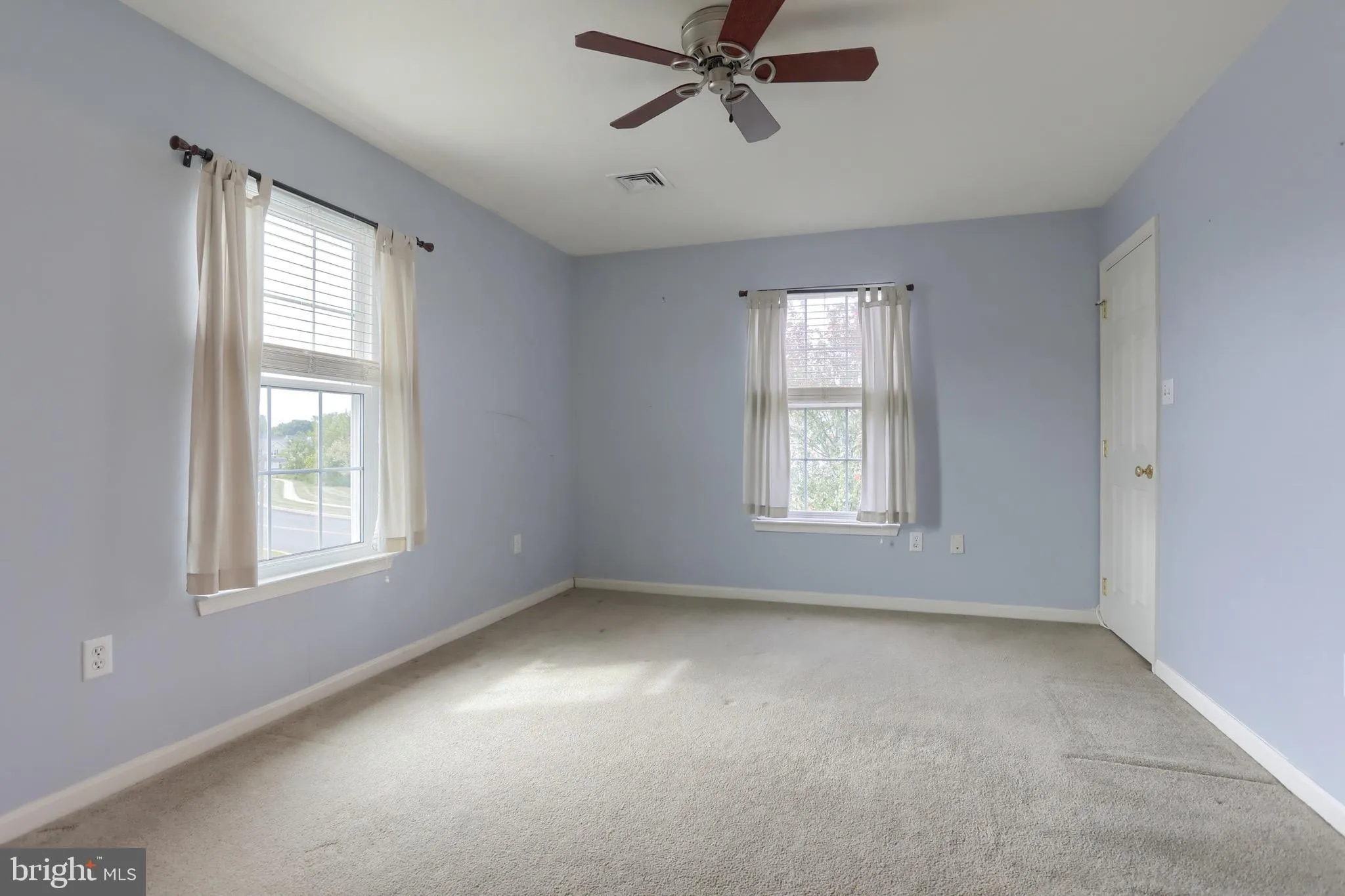 Hummelstown, Pennsylvania 17036, United States, 3 Bedrooms Bedrooms, ,3 BathroomsBathrooms,Residential,Active,207264