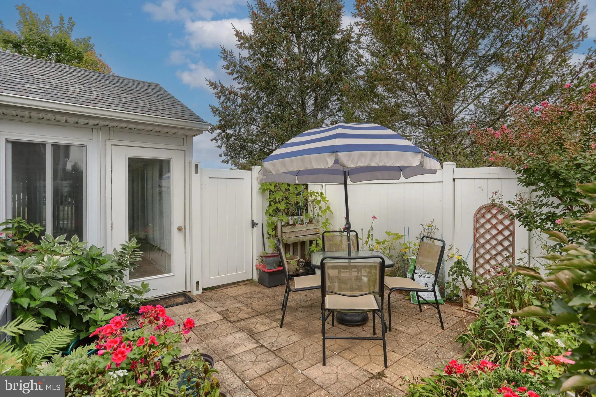 Hummelstown, Pennsylvania 17036, United States, 3 Bedrooms Bedrooms, ,3 BathroomsBathrooms,Residential,Active,207264