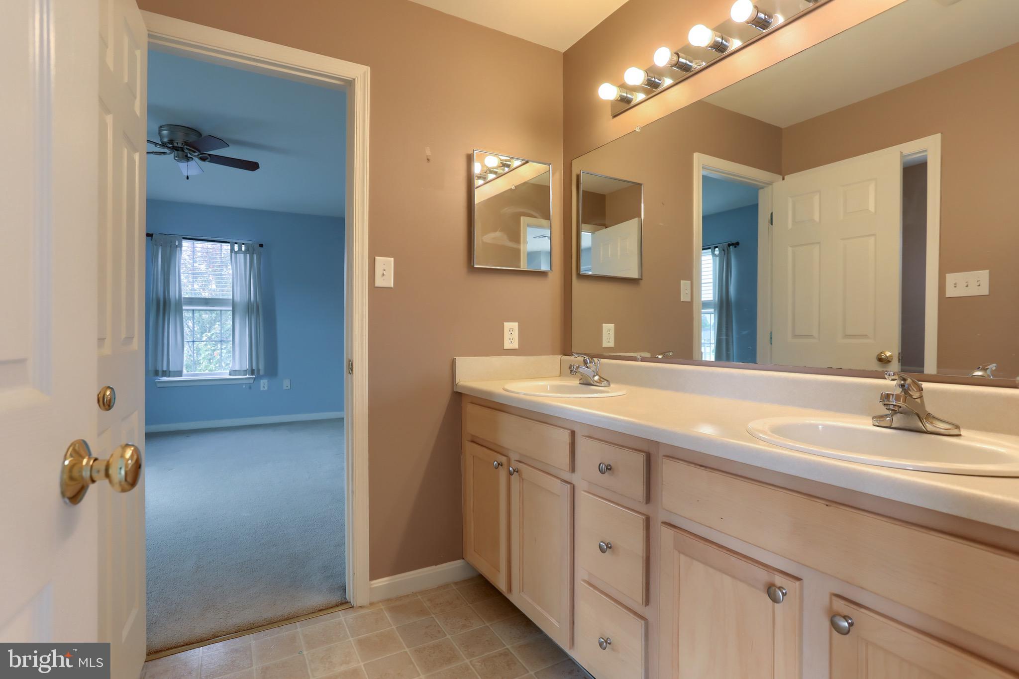 VILLAS AT HERSHEY MEADOWS - Residential