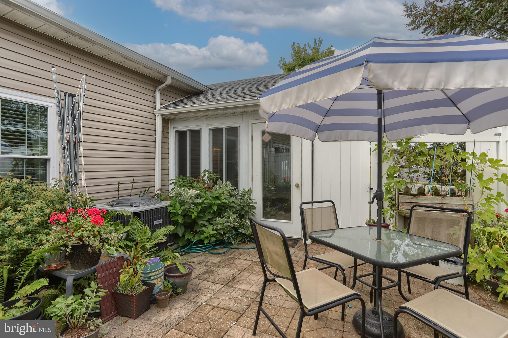 VILLAS AT HERSHEY MEADOWS - Residential