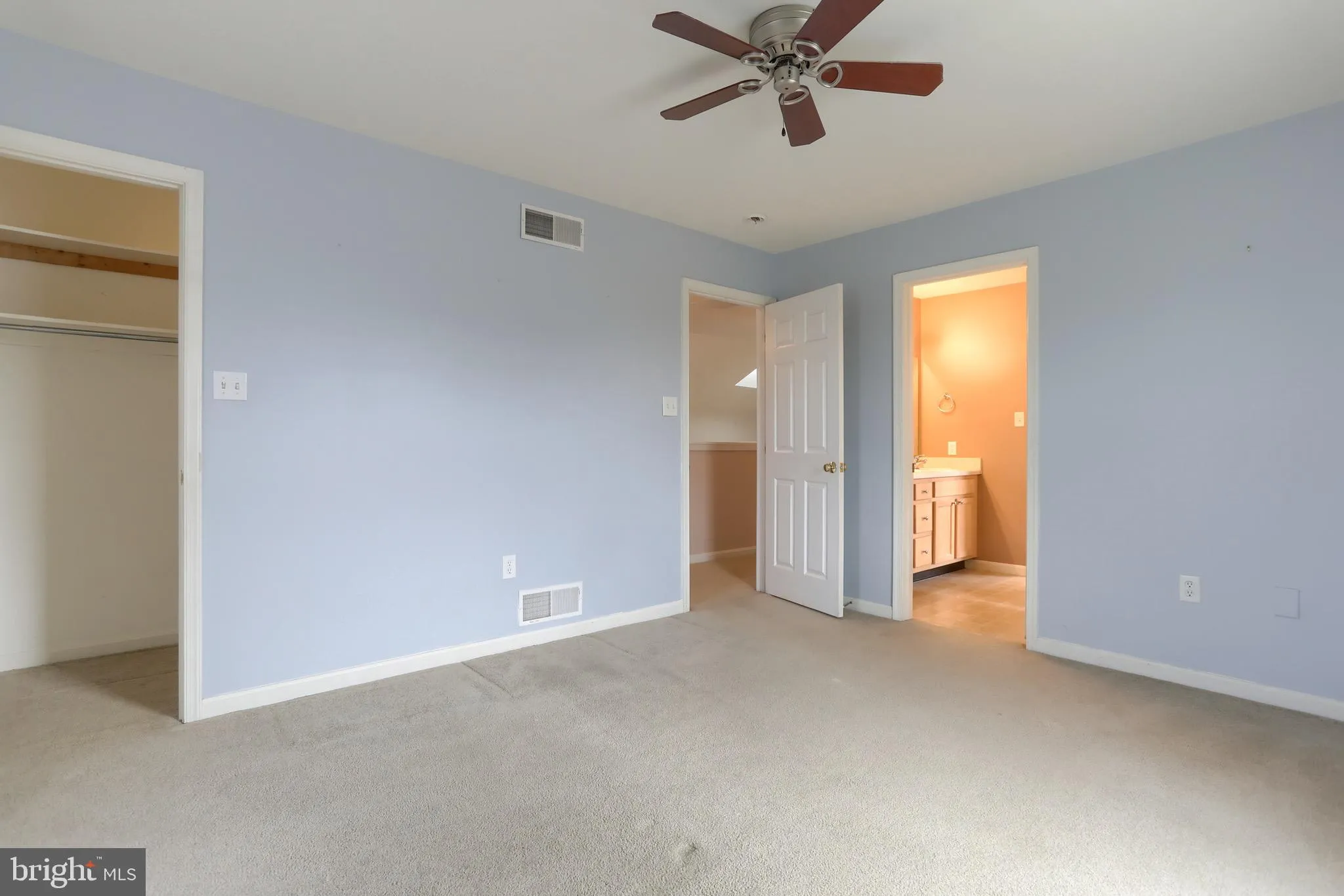 Hummelstown, Pennsylvania 17036, United States, 3 Bedrooms Bedrooms, ,3 BathroomsBathrooms,Residential,Active,207264