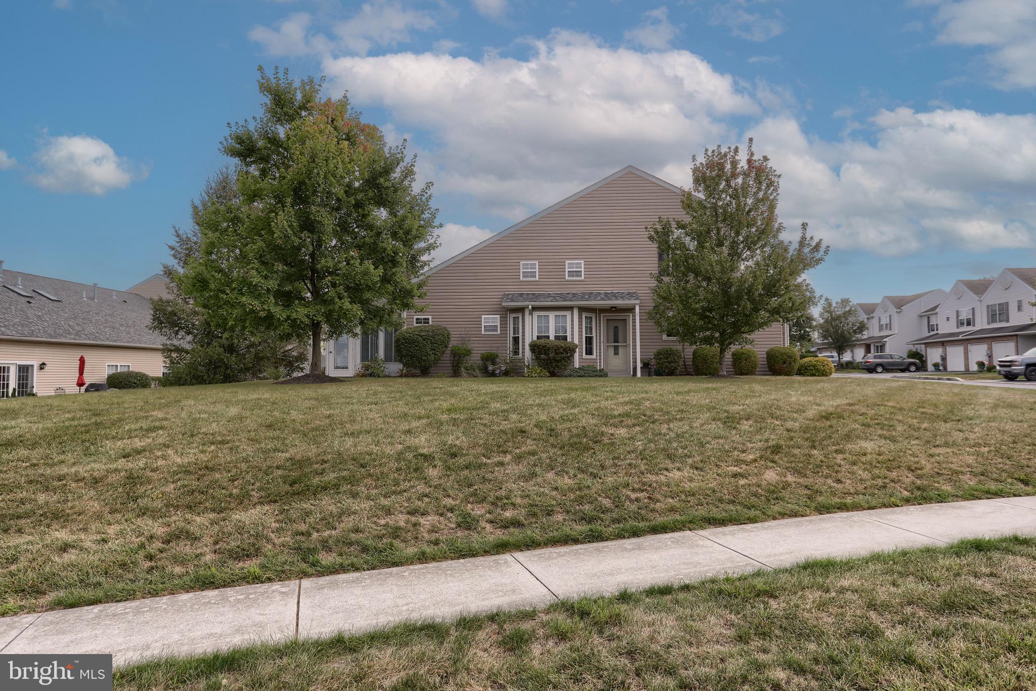 VILLAS AT HERSHEY MEADOWS - Residential