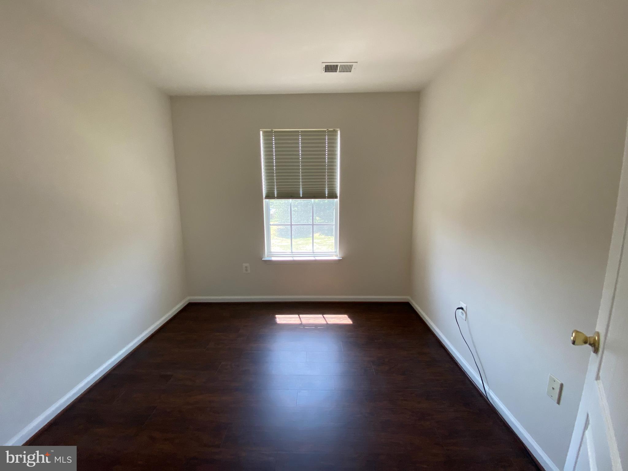 KINGSVIEW SUB - Residential Lease