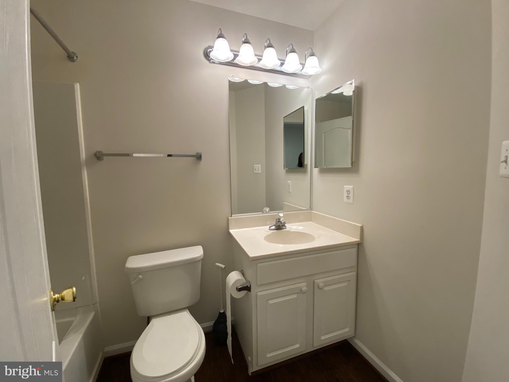 KINGSVIEW SUB - Residential Lease