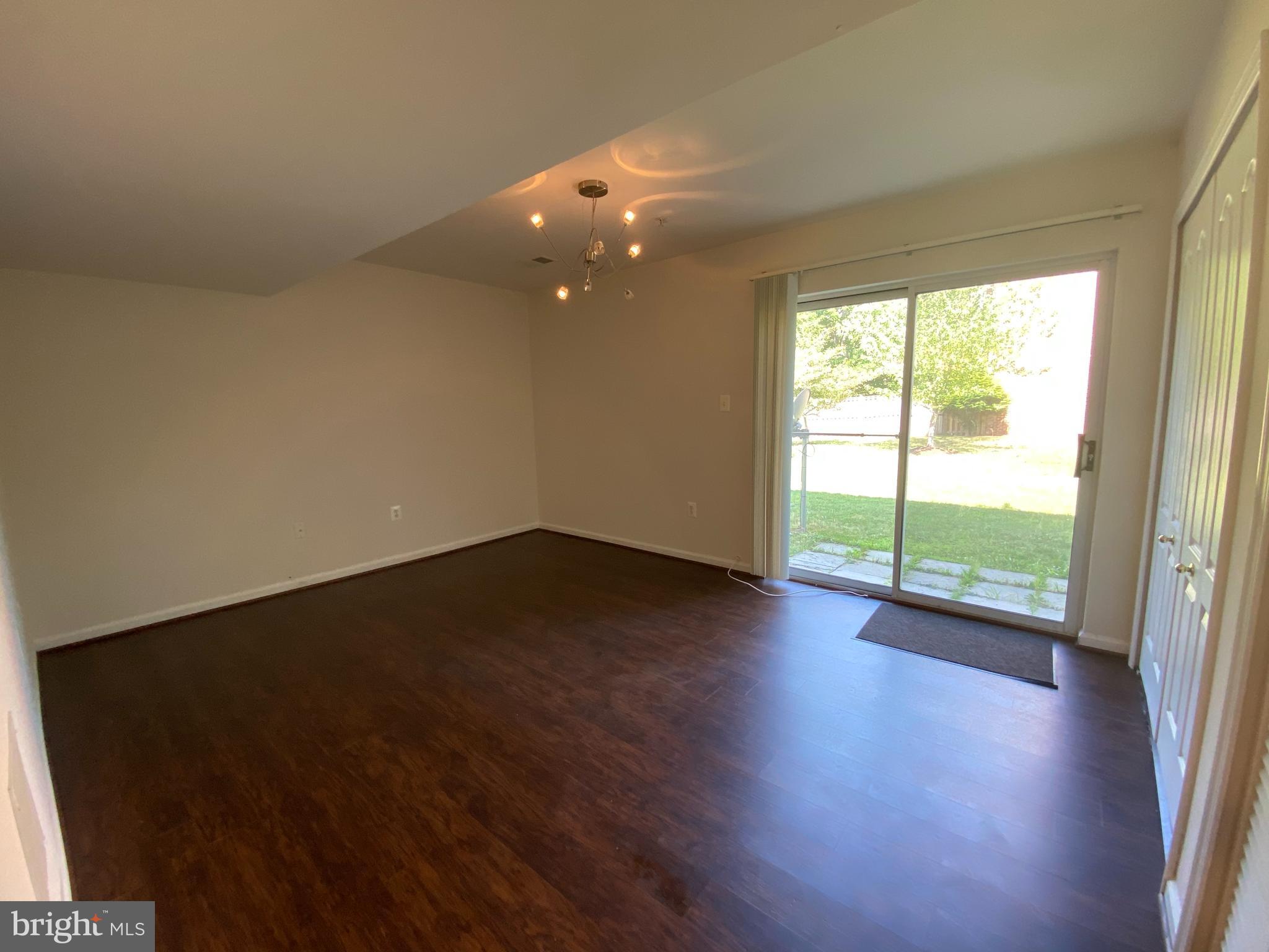 KINGSVIEW SUB - Residential Lease