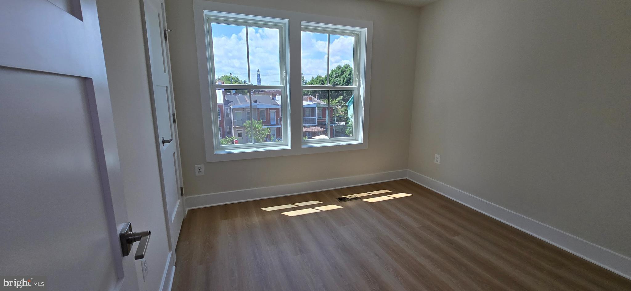 DOWNTOWN FREDERICK - Residential Lease