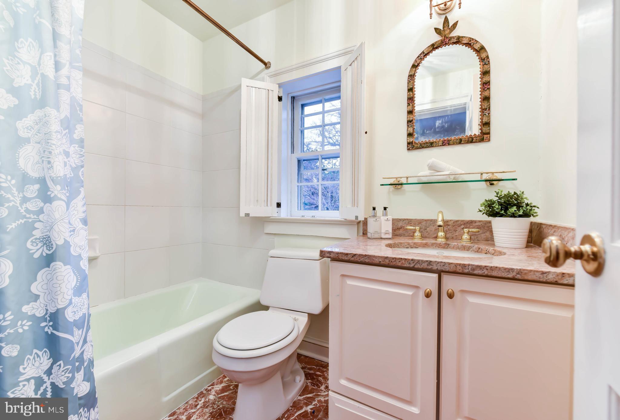 OLD TOWN - Residential