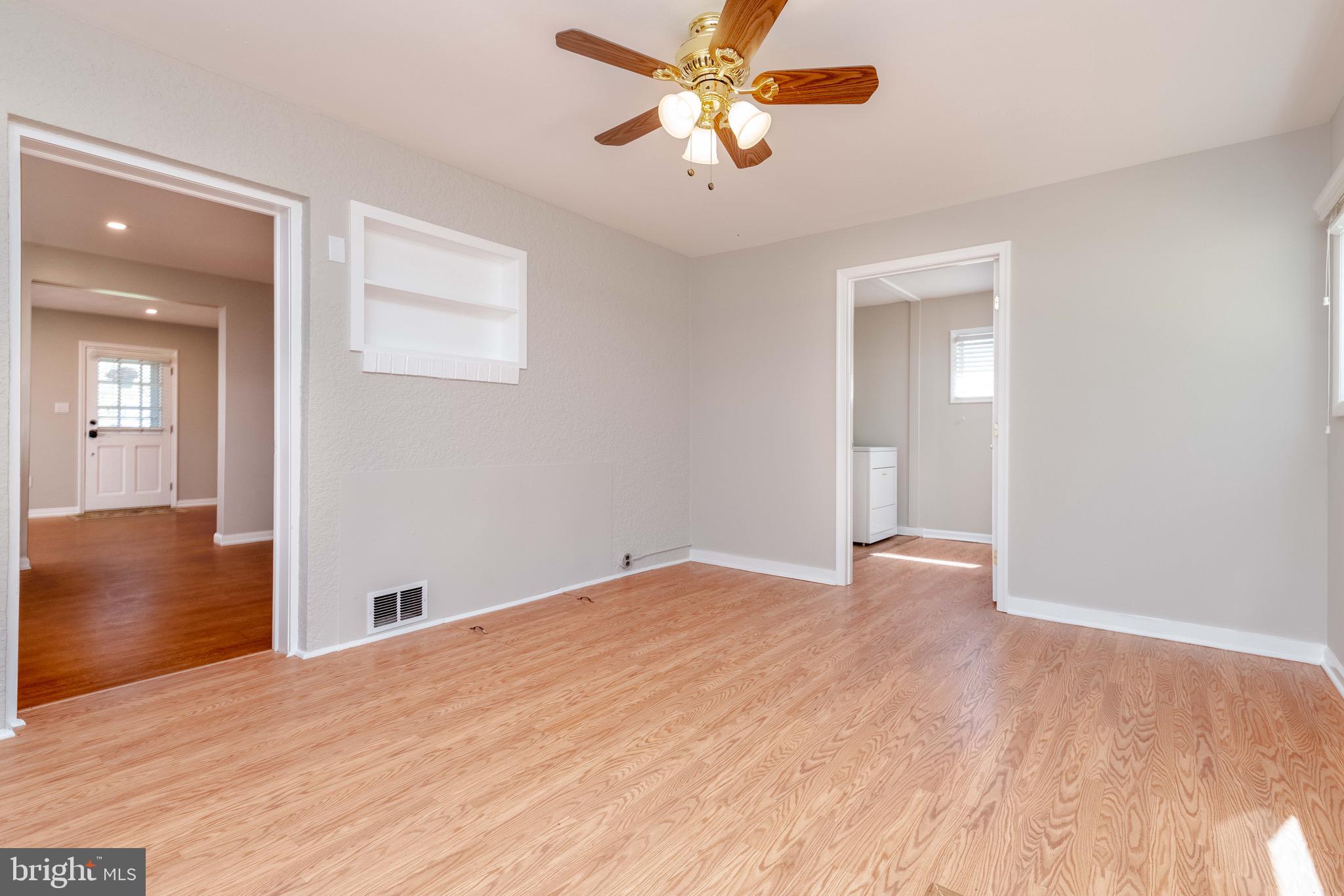 WHITE MARSH - Residential