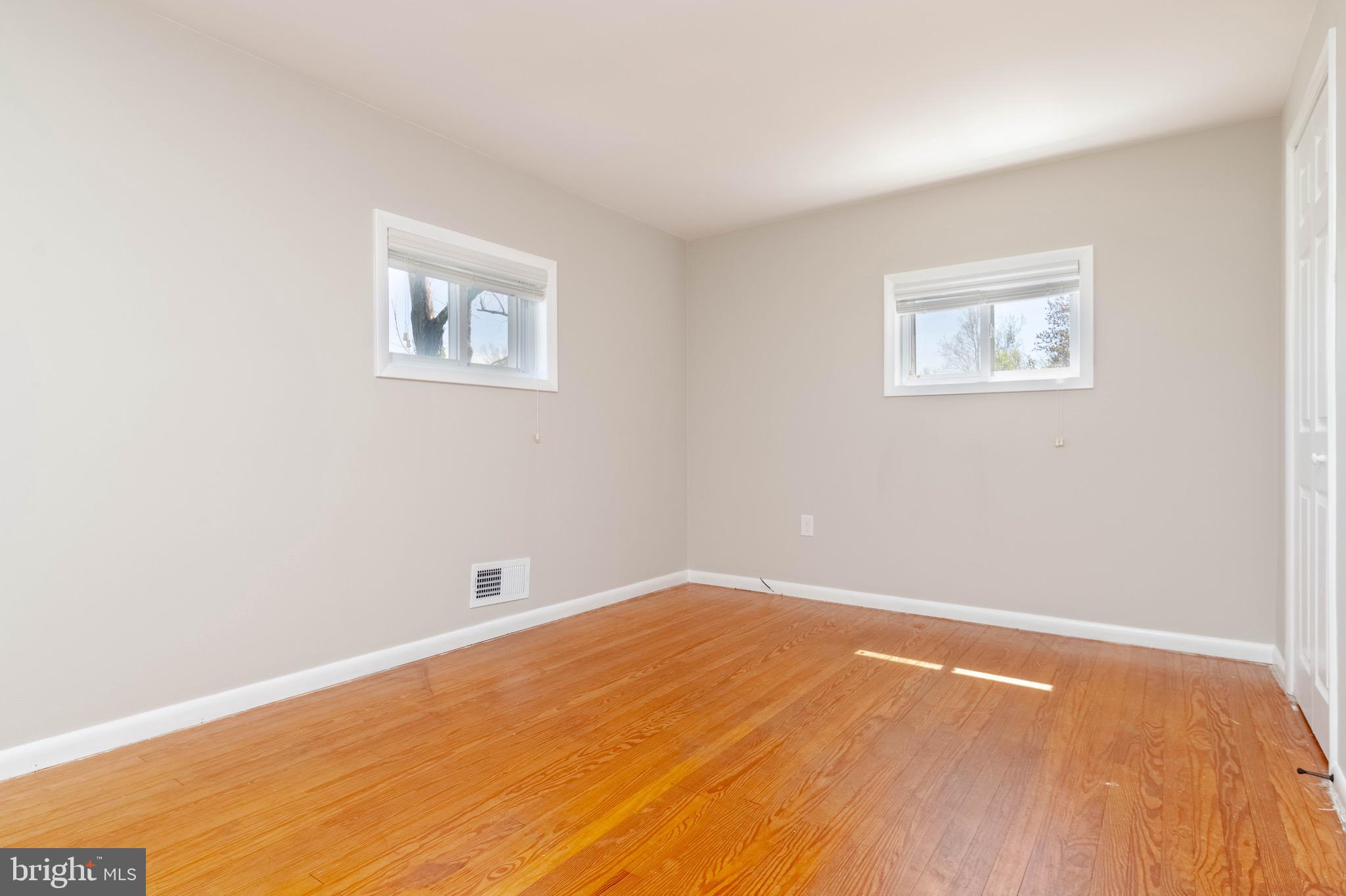 WHITE MARSH - Residential