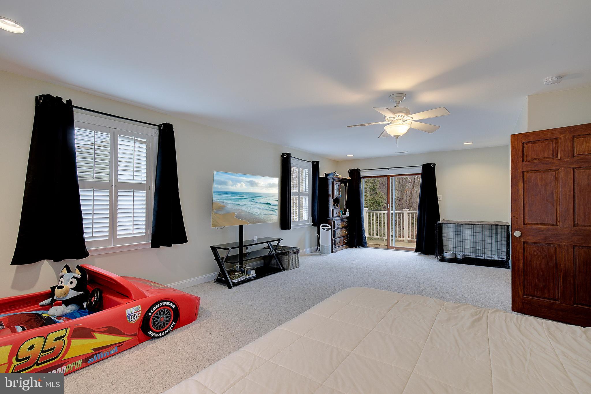 FRANKLIN MANOR - Residential