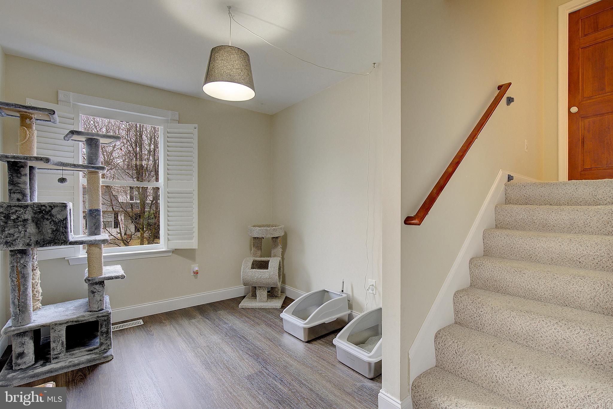 FRANKLIN MANOR - Residential