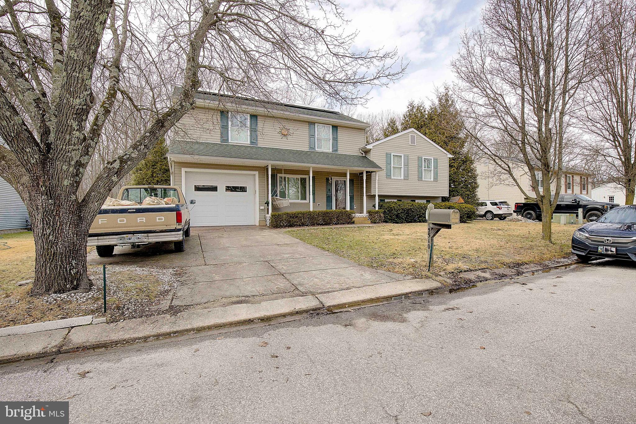 FRANKLIN MANOR - Residential