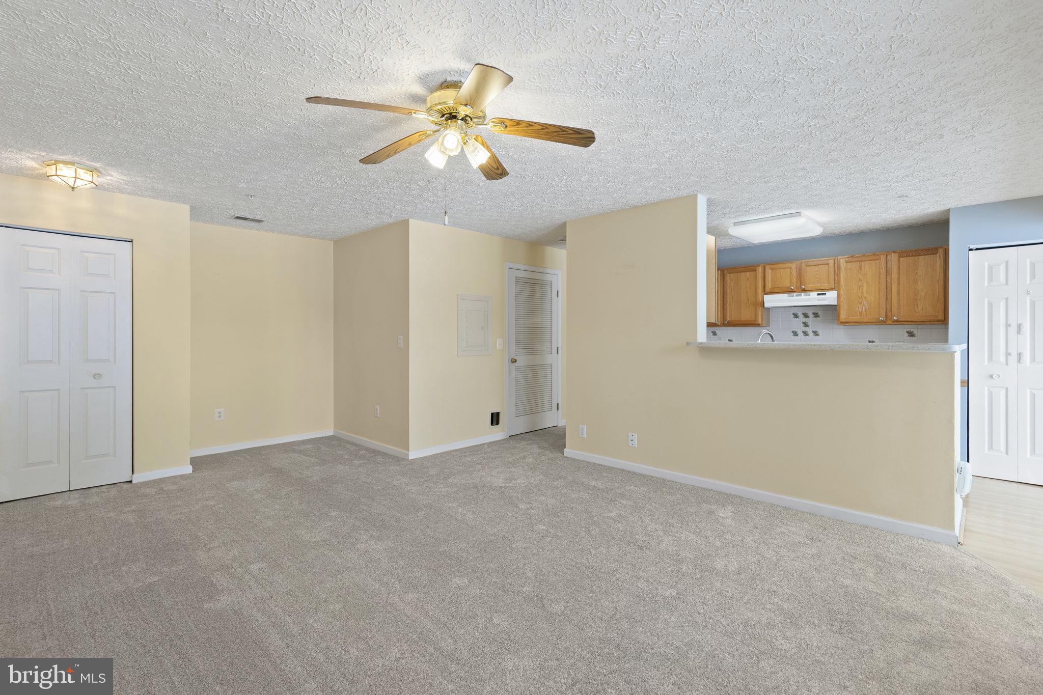 BRIGHT OAKS - Residential