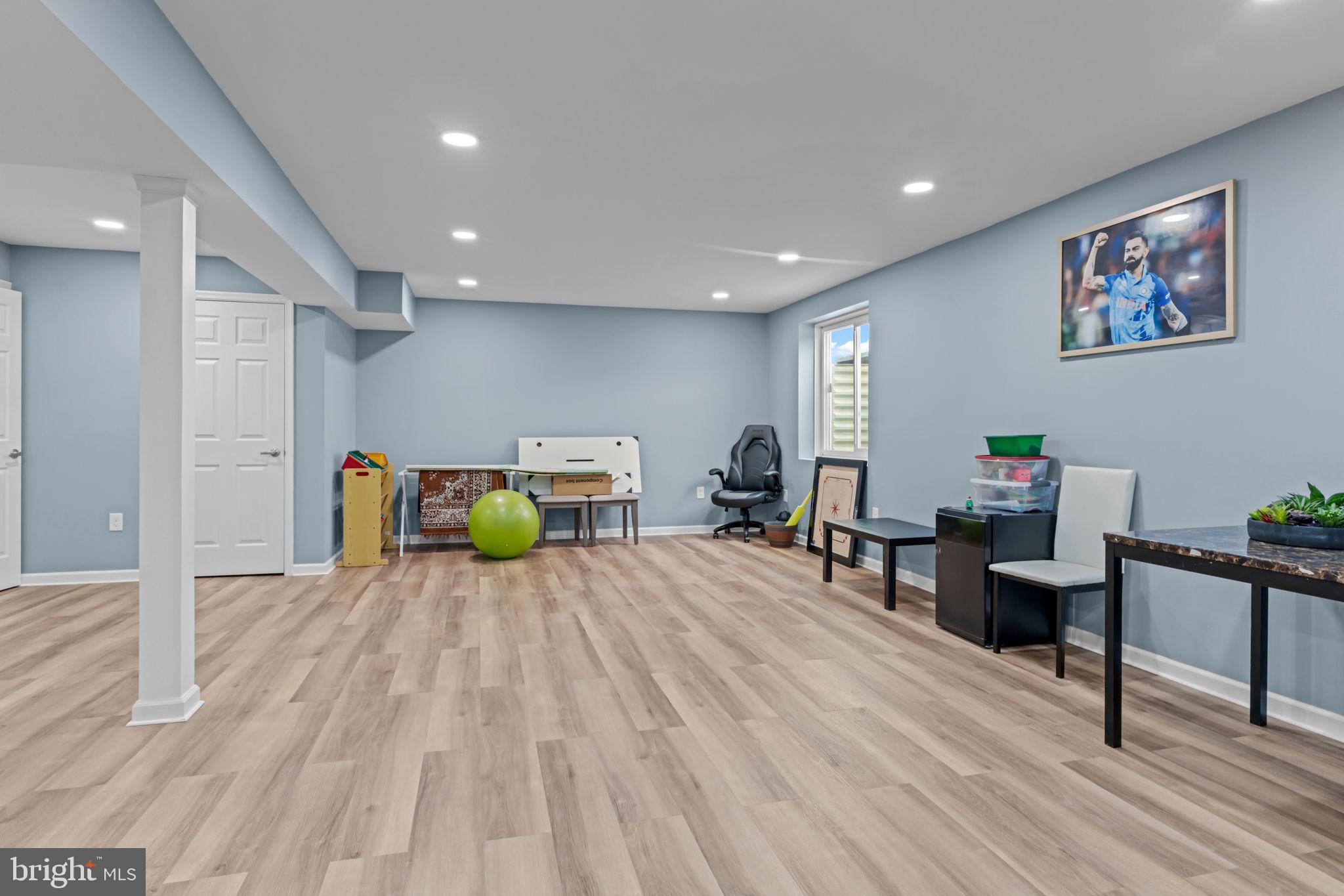 PENN VALLEY ESTATES - Residential