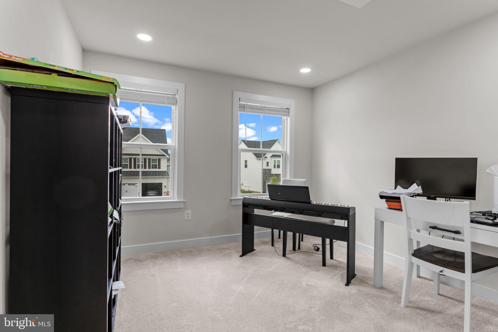 PENN VALLEY ESTATES - Residential