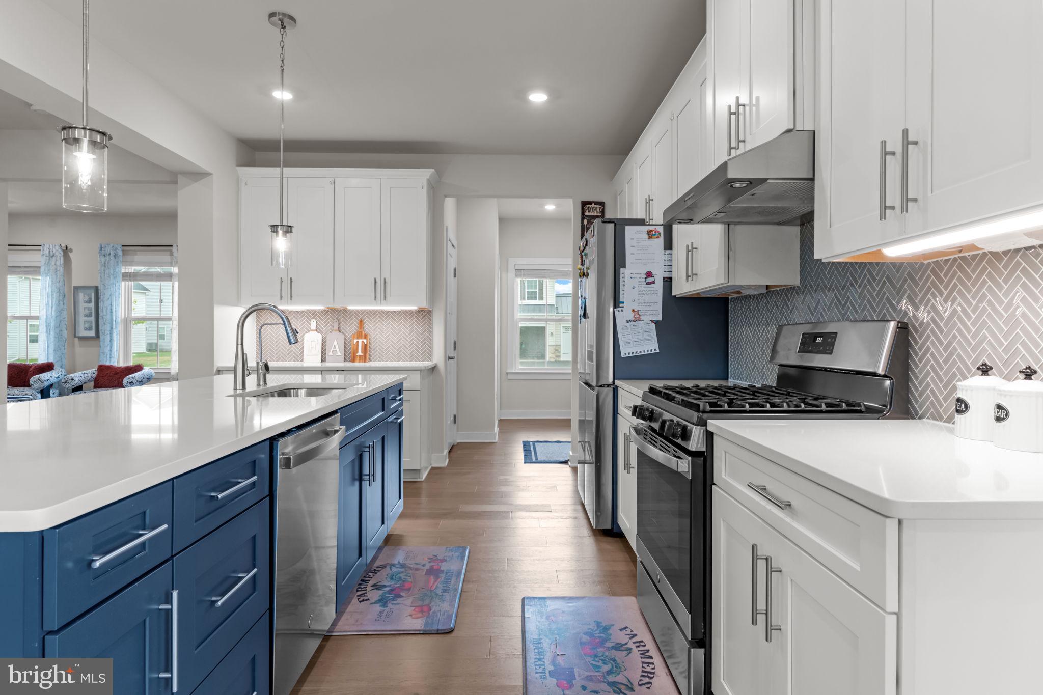 PENN VALLEY ESTATES - Residential