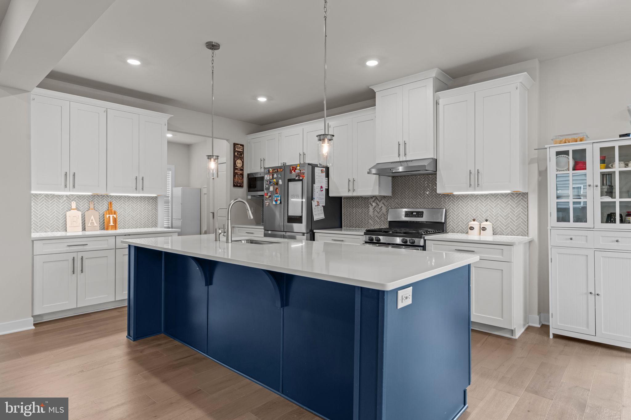 PENN VALLEY ESTATES - Residential