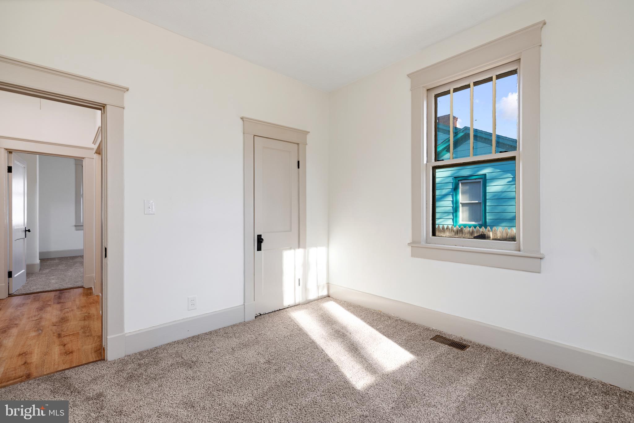 WAYNESBORO - Residential