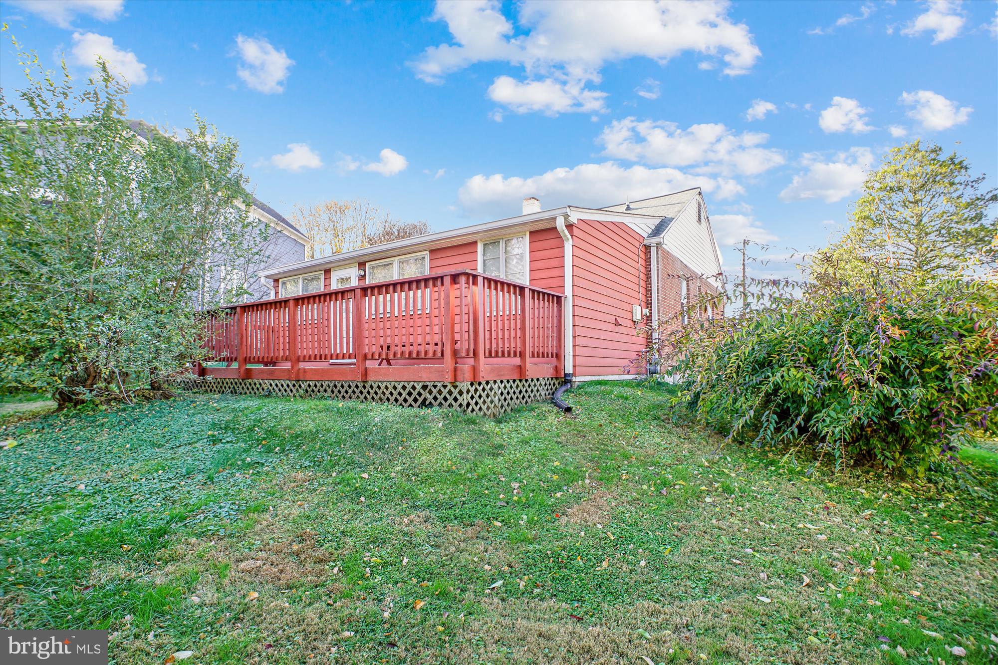 PIMMIT VIEW - Residential