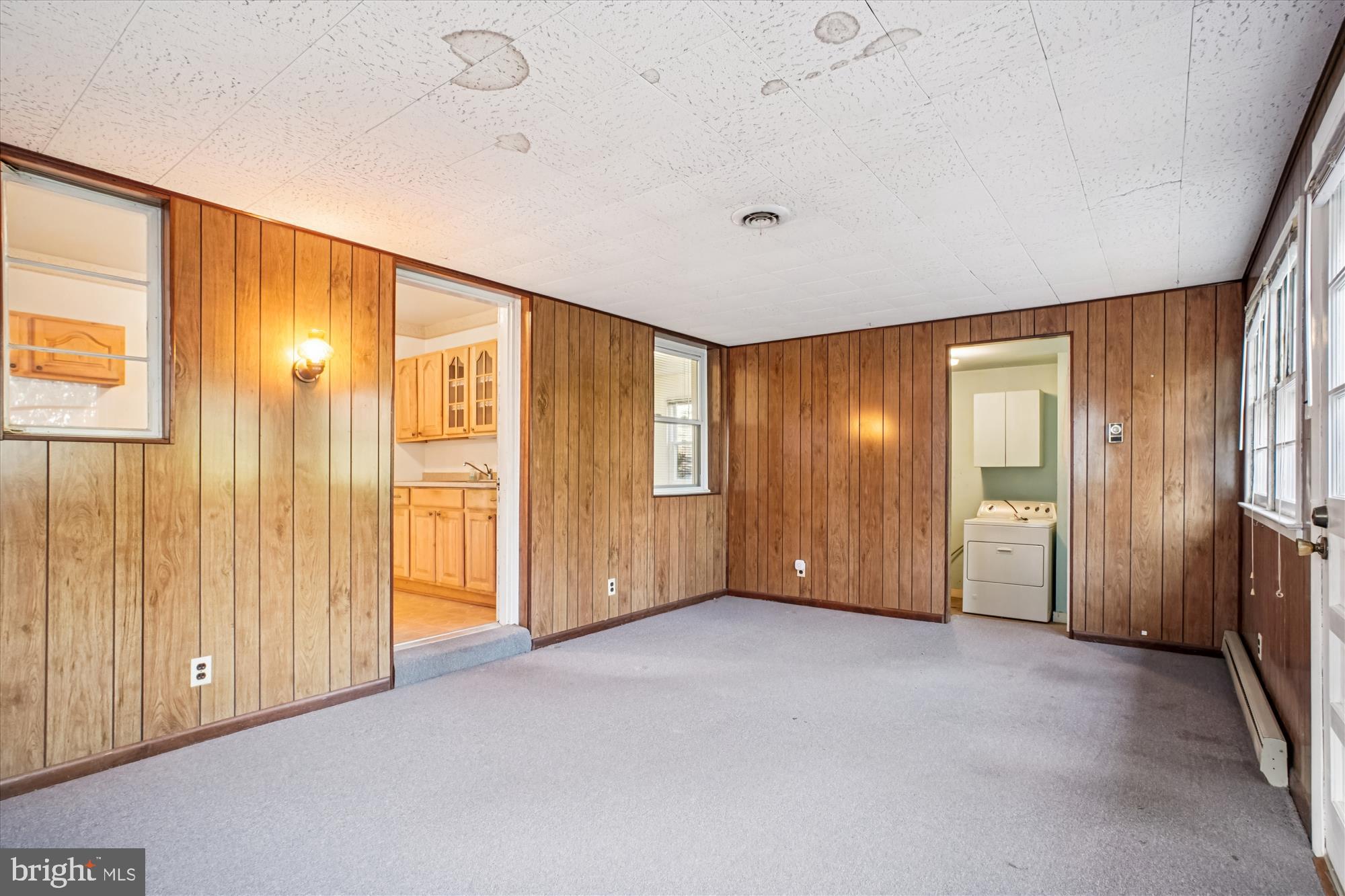 PIMMIT VIEW - Residential