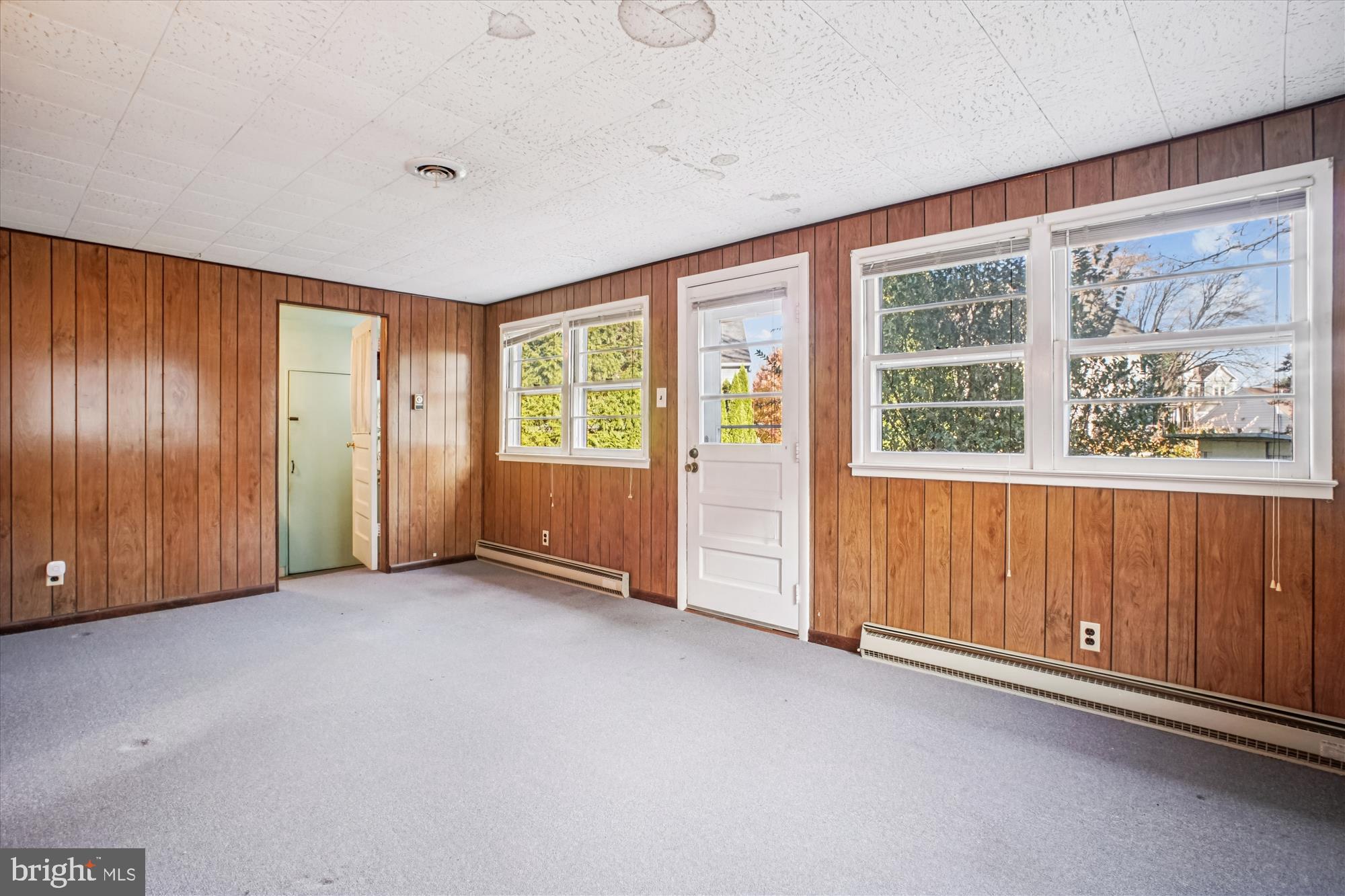 PIMMIT VIEW - Residential