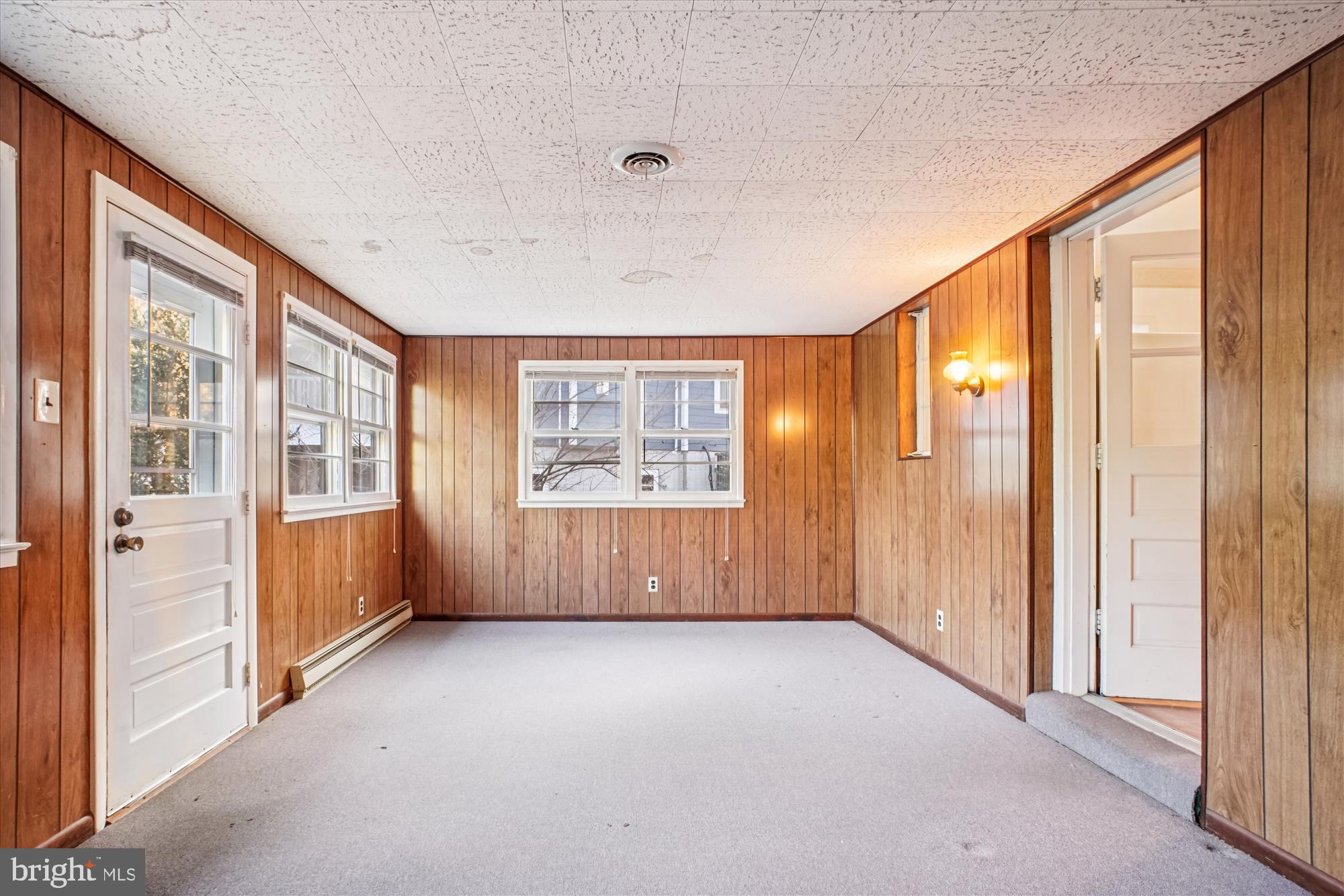 PIMMIT VIEW - Residential