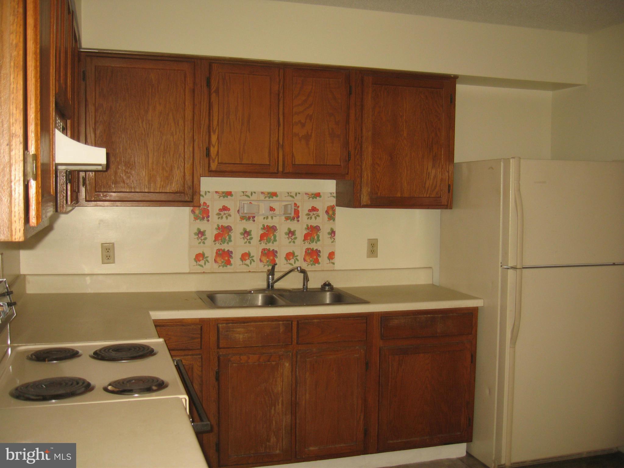 WILLOW BROOK - Residential Lease