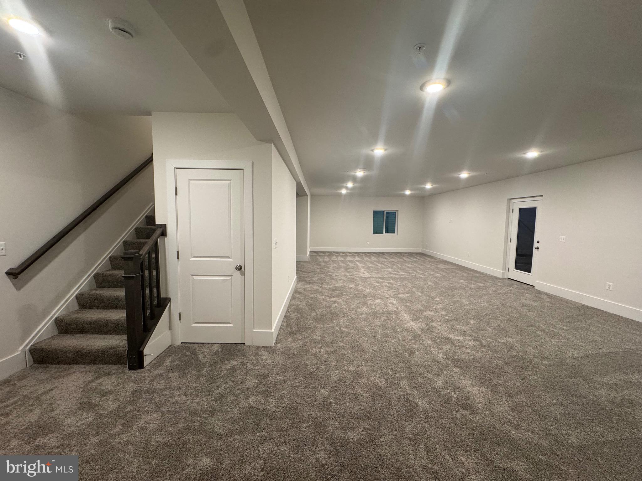 8580 SUNELL LANE