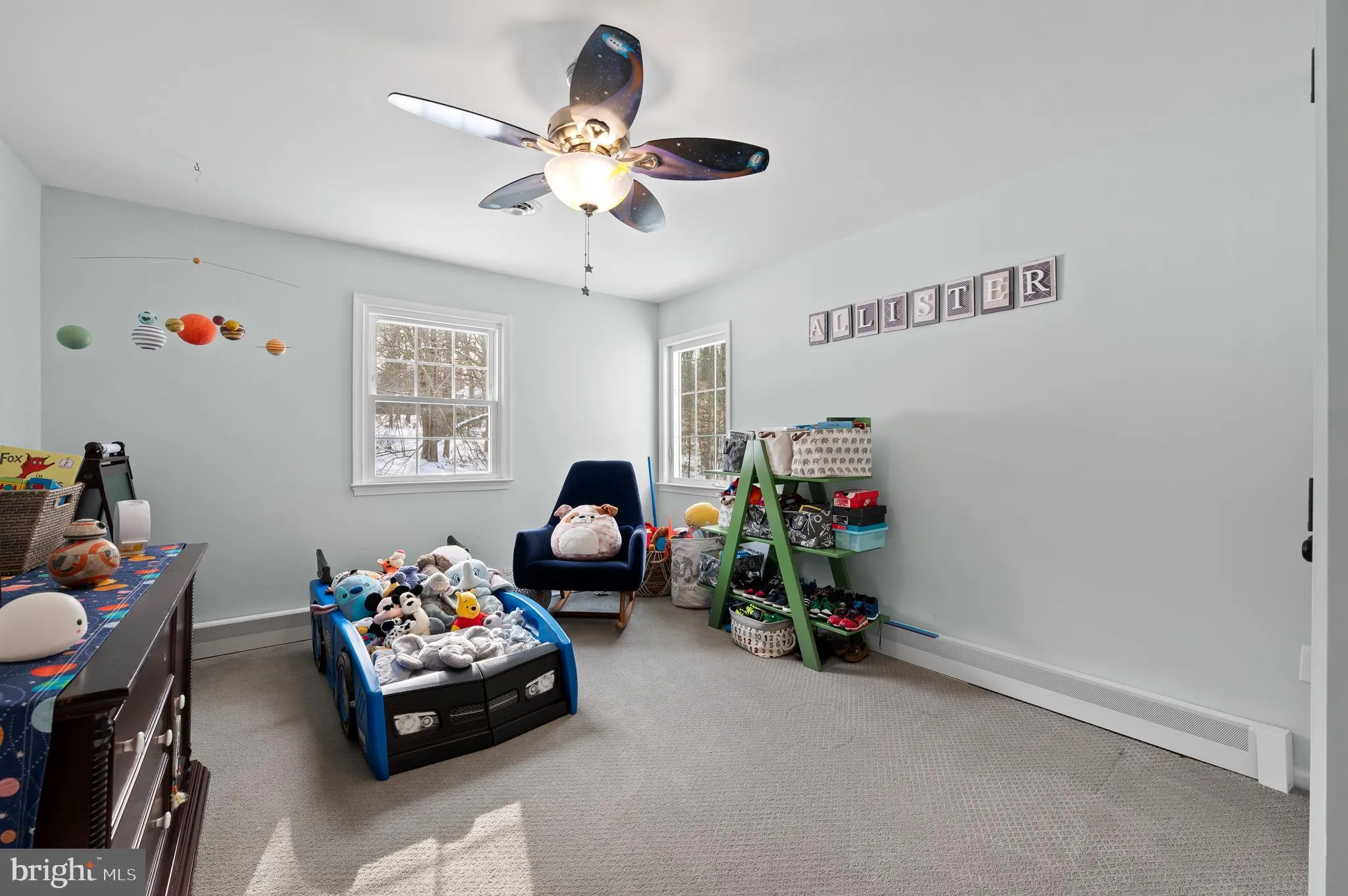 Exton, Pennsylvania 19341, United States, 5 Bedrooms Bedrooms, ,4 BathroomsBathrooms,Residential,Contingent,215571