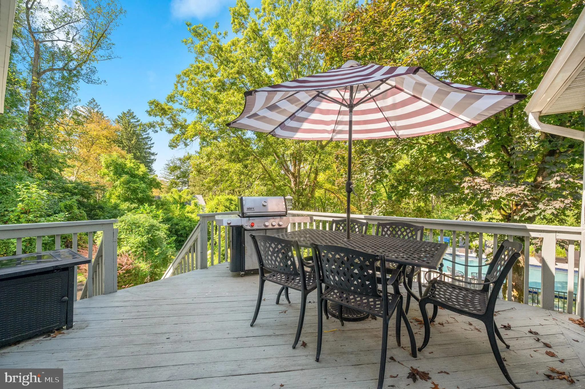 Exton, Pennsylvania 19341, United States, 5 Bedrooms Bedrooms, ,4 BathroomsBathrooms,Residential,Contingent,215571