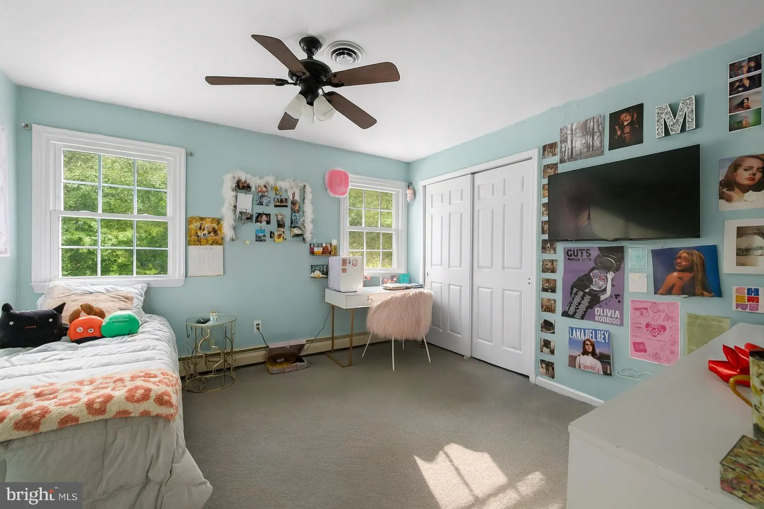 Exton, Pennsylvania 19341, United States, 5 Bedrooms Bedrooms, ,4 BathroomsBathrooms,Residential,Contingent,215571