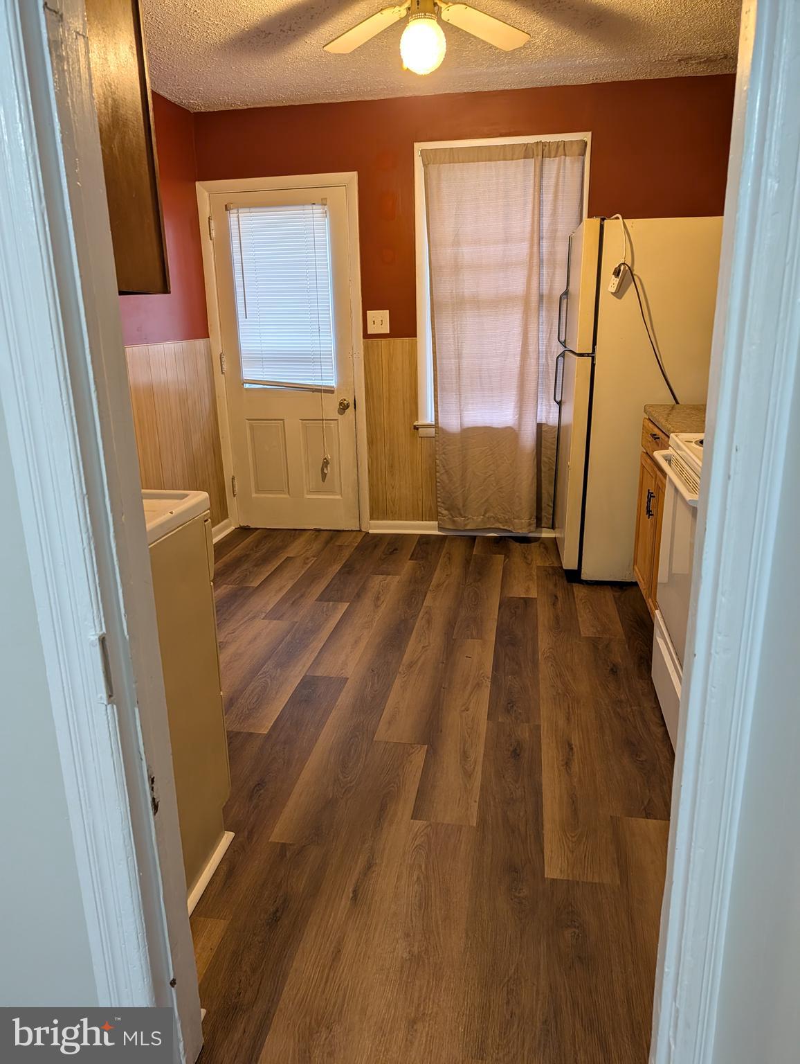 17-19-21-23 PINE STREET 21