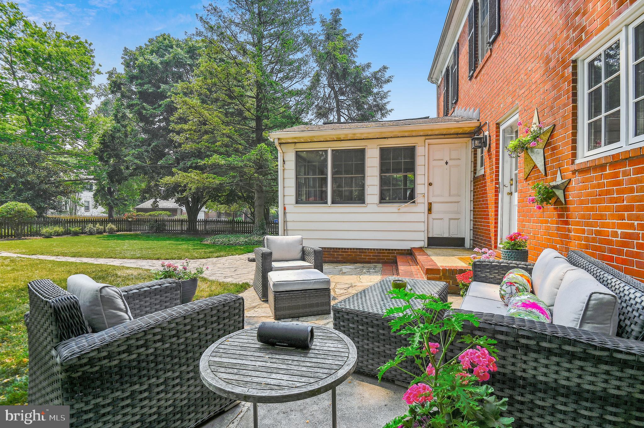 HOMELAND HISTORIC DISTRICT - Residential