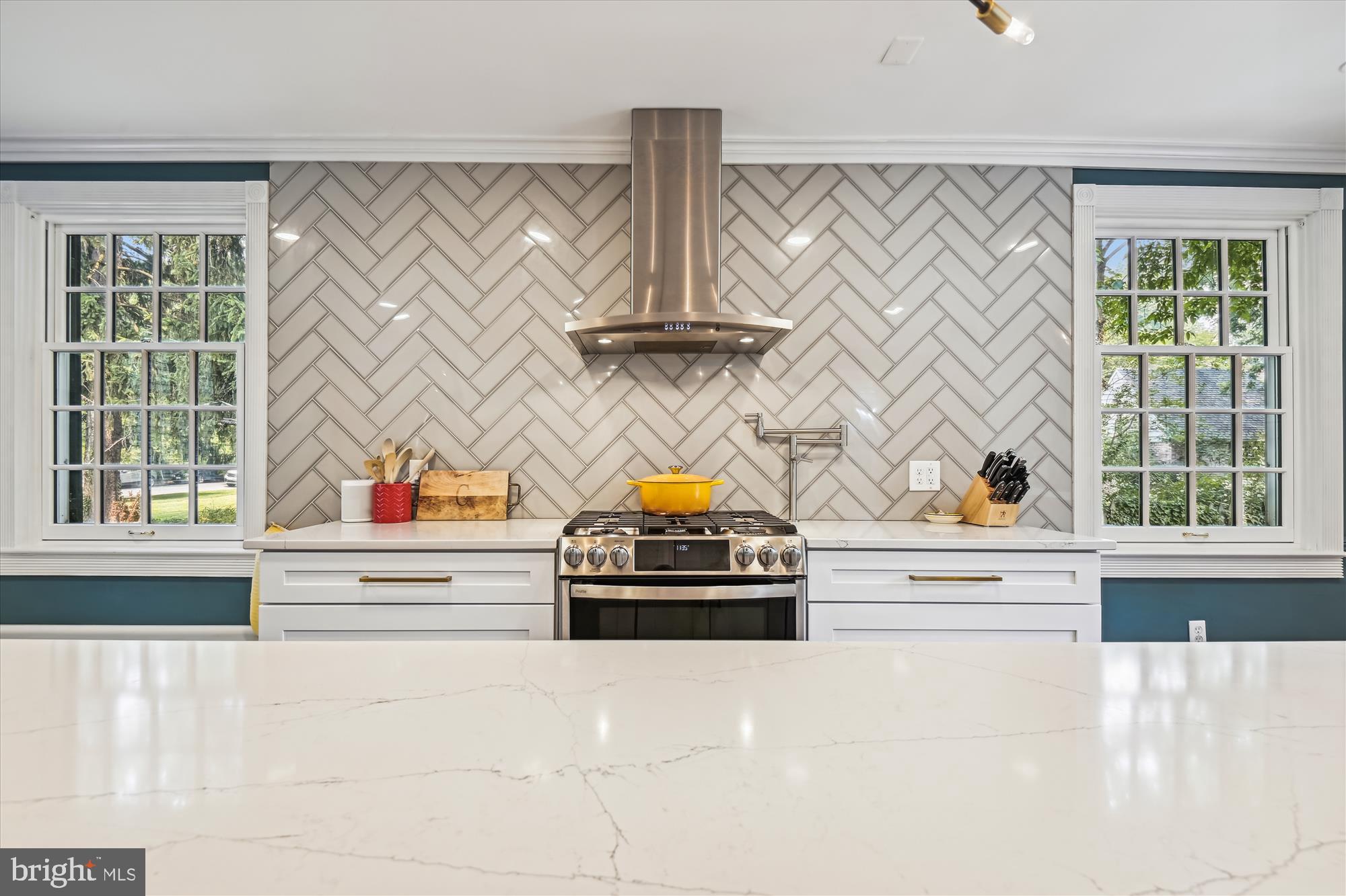 HOMELAND HISTORIC DISTRICT - Residential