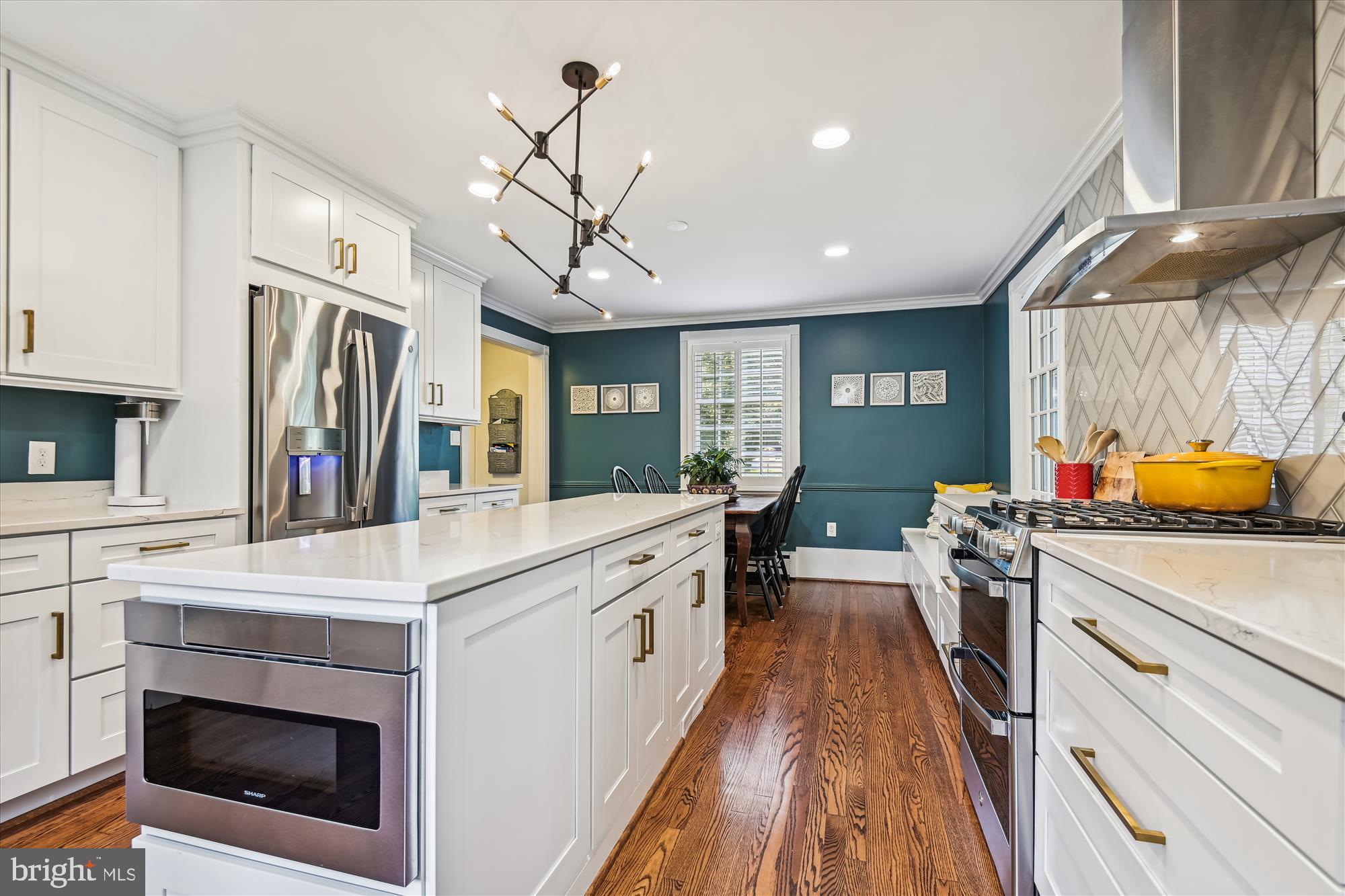 HOMELAND HISTORIC DISTRICT - Residential