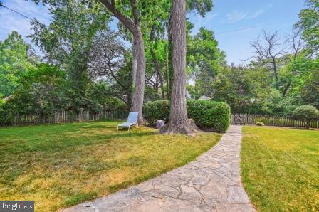 HOMELAND HISTORIC DISTRICT - Residential