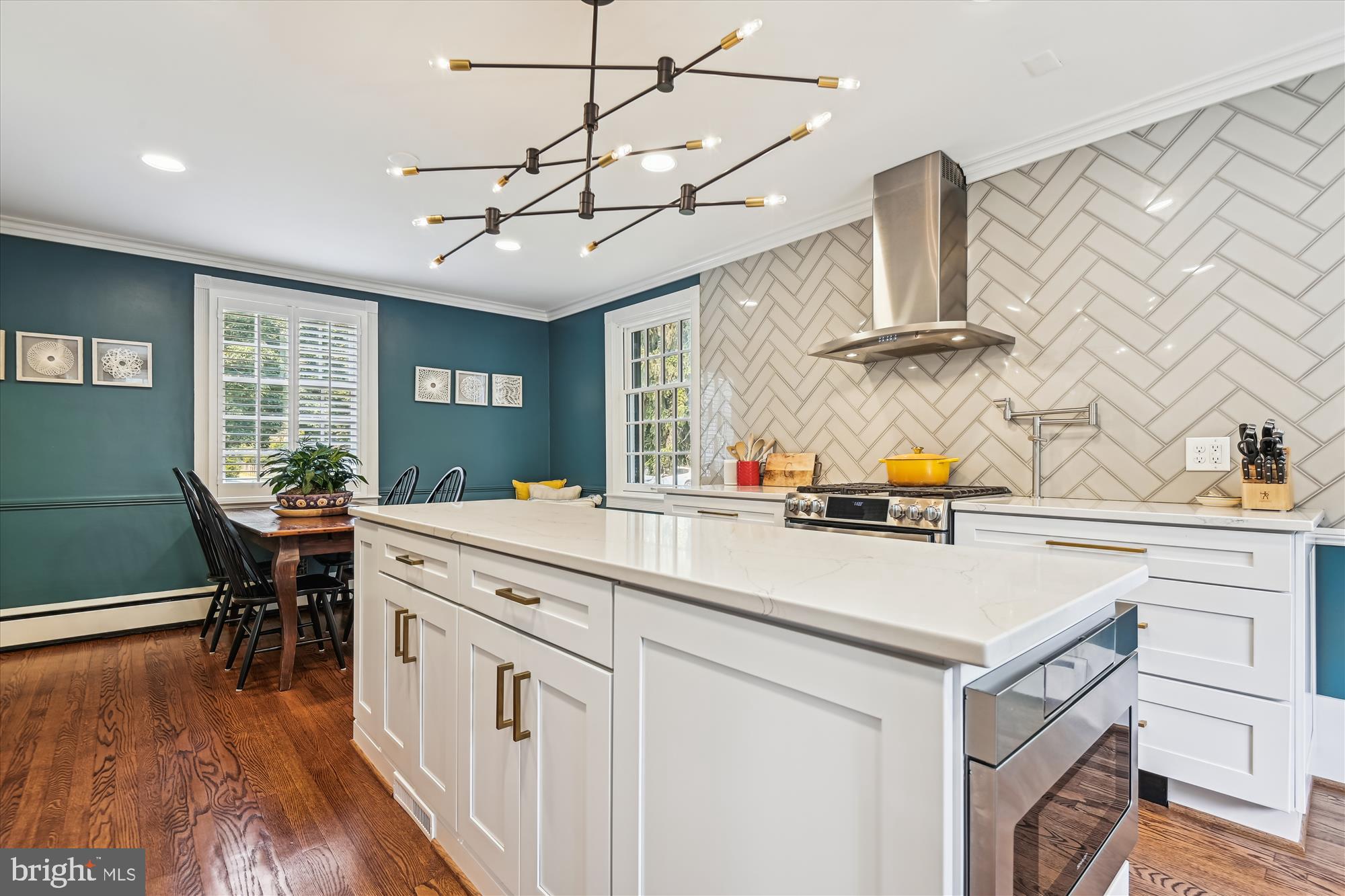 HOMELAND HISTORIC DISTRICT - Residential