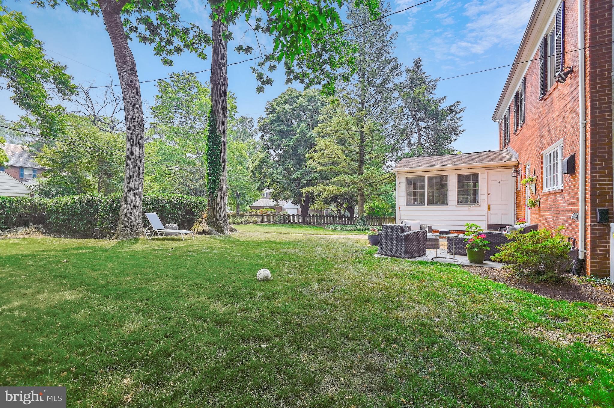 HOMELAND HISTORIC DISTRICT - Residential