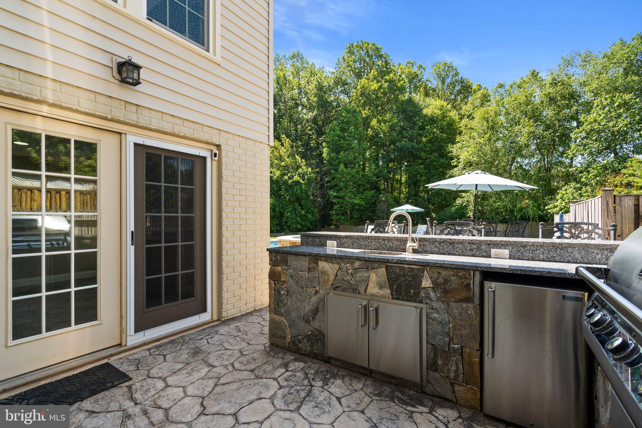 MEADOWBROOK WOODS - Residential
