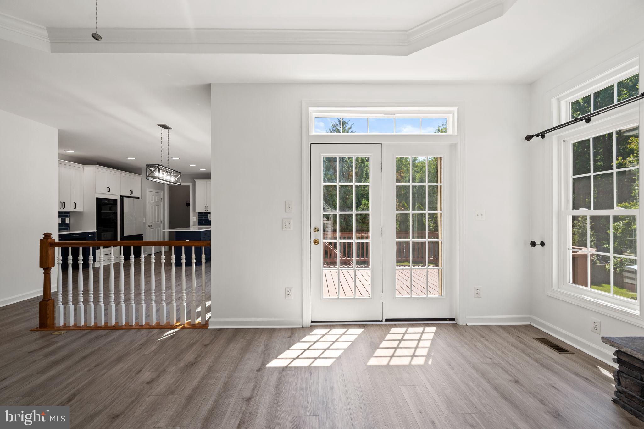 MEADOWBROOK WOODS - Residential