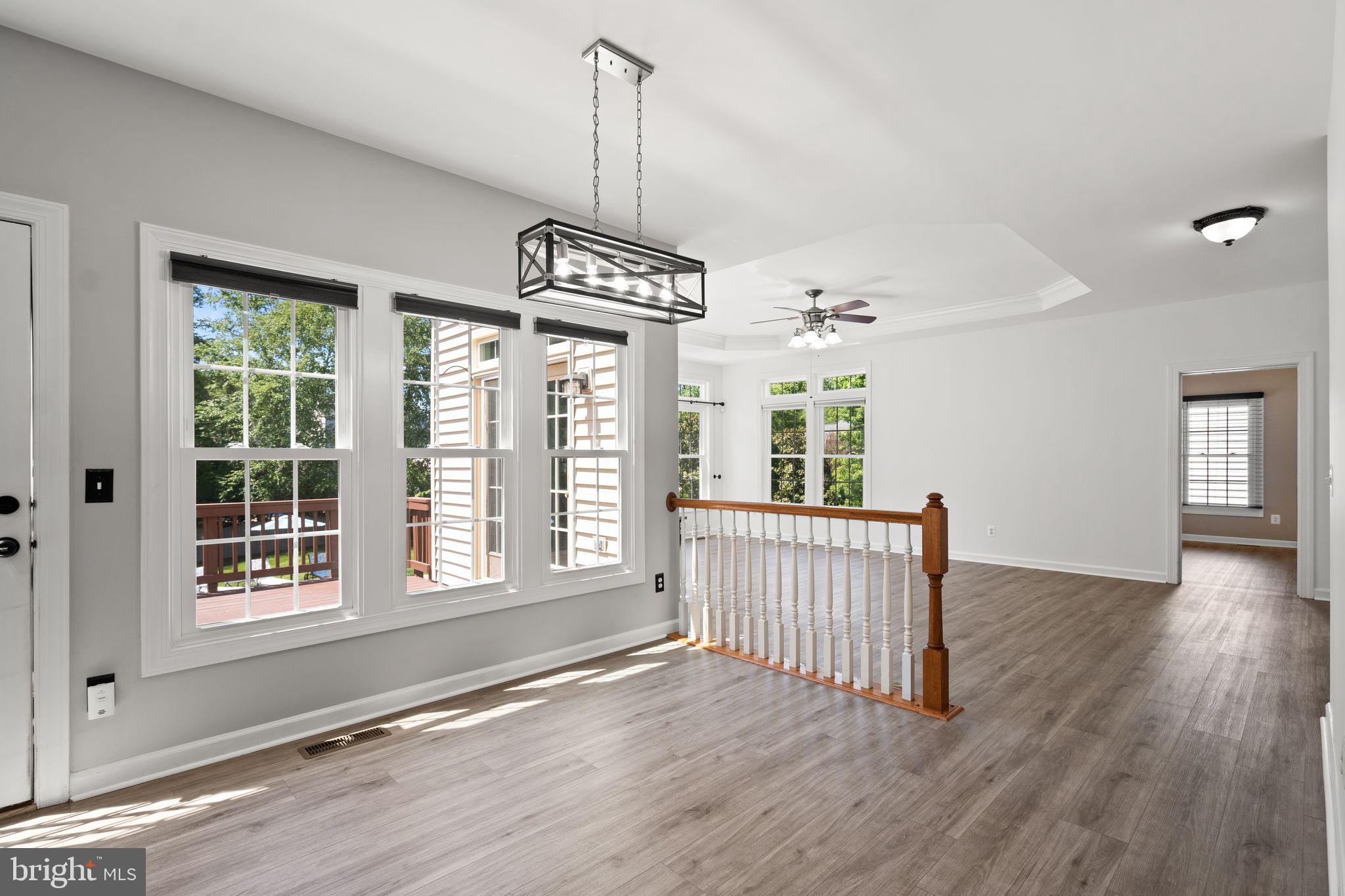 MEADOWBROOK WOODS - Residential