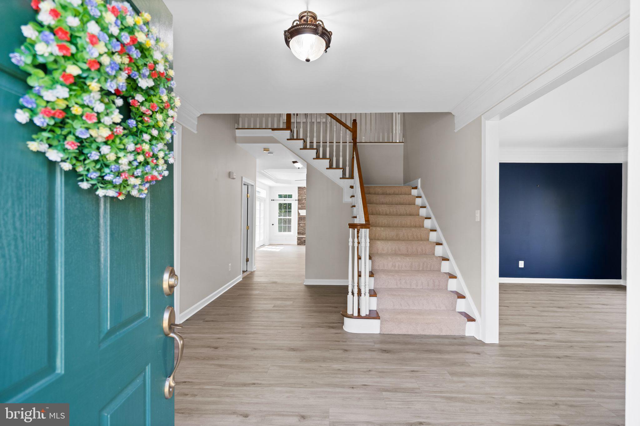 MEADOWBROOK WOODS - Residential