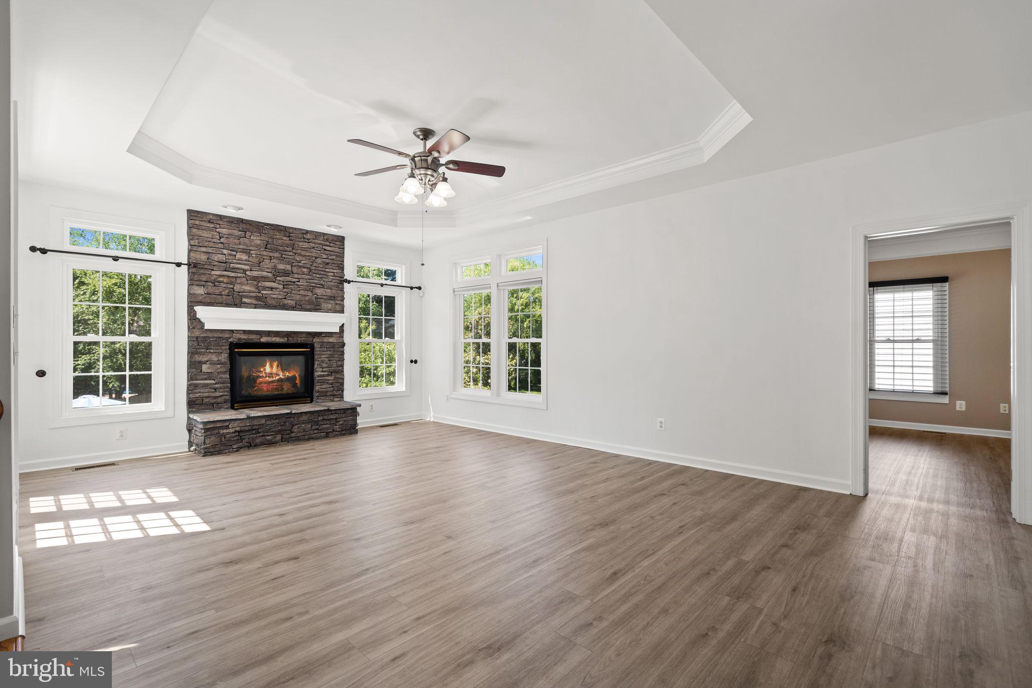 MEADOWBROOK WOODS - Residential