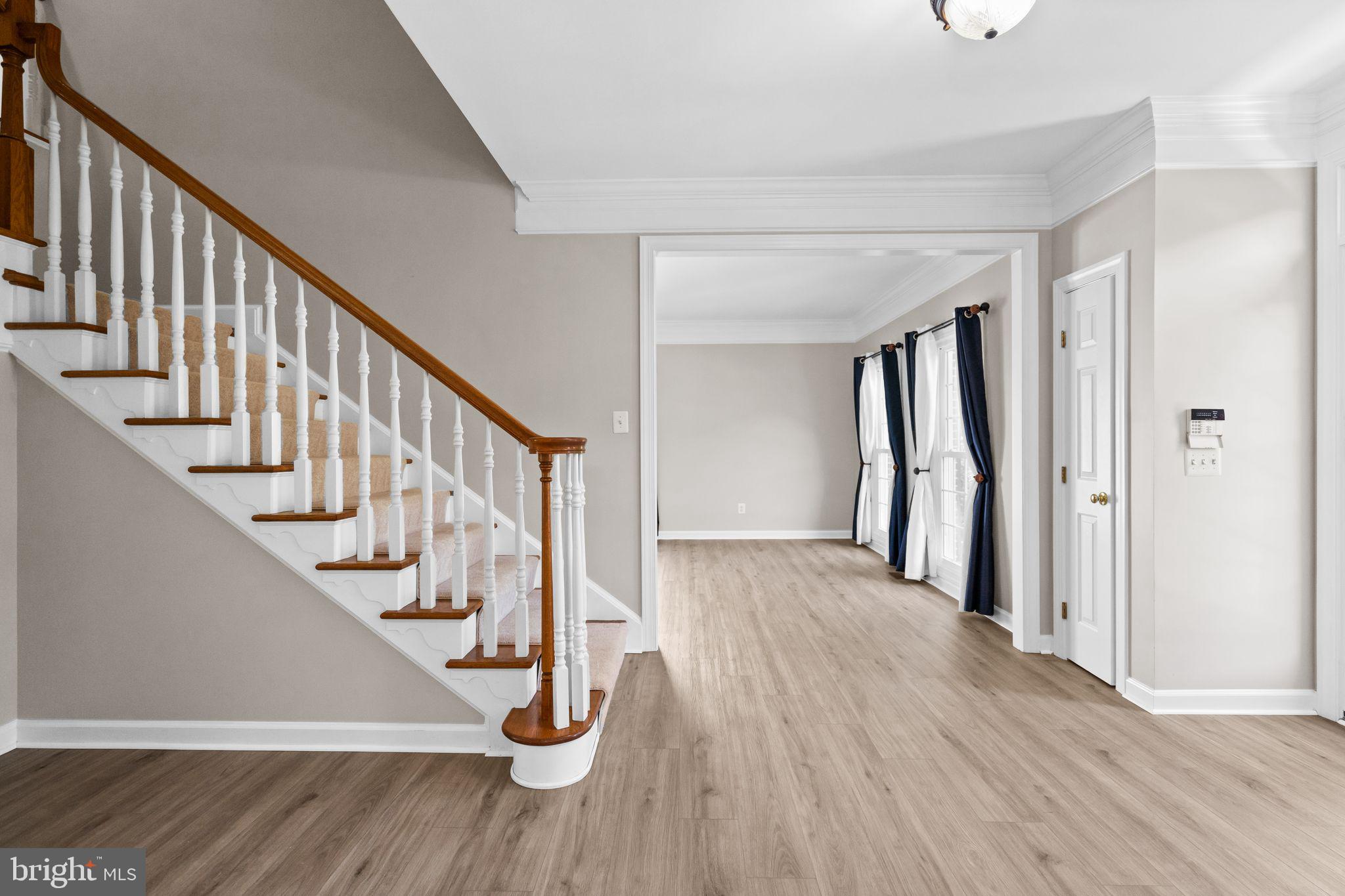 MEADOWBROOK WOODS - Residential