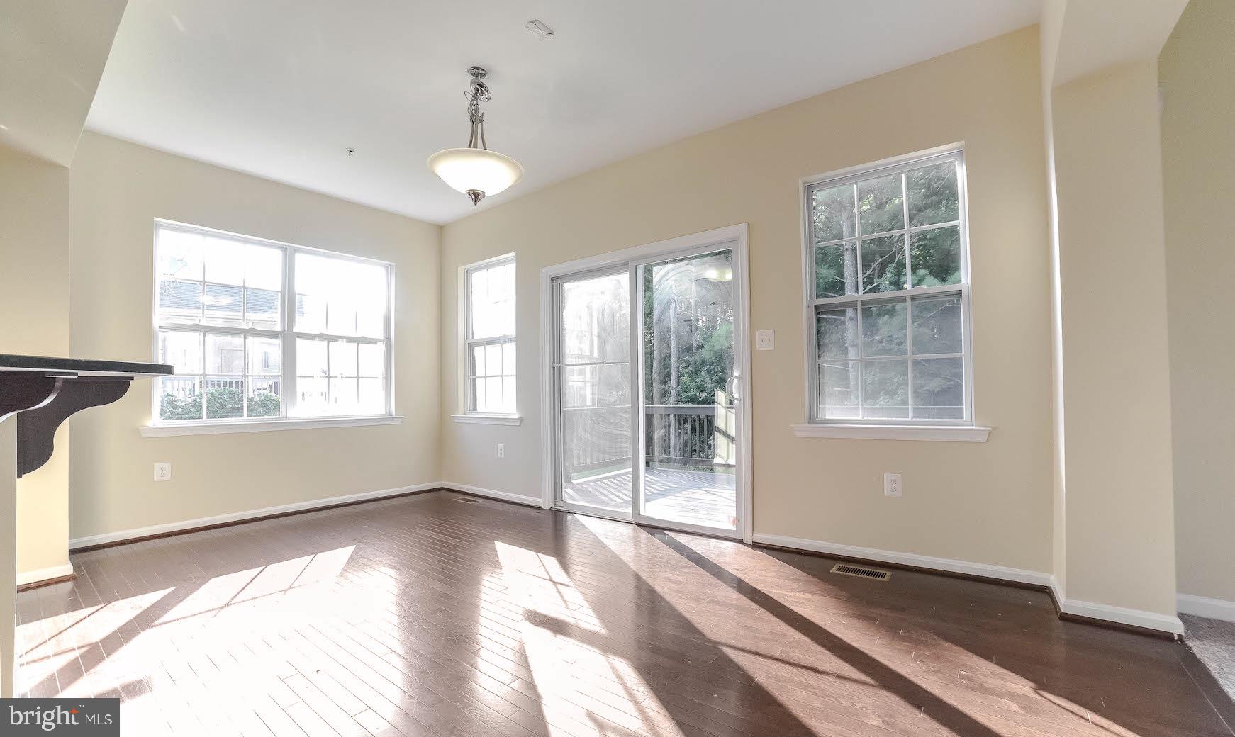 ELIZABETH HILLS PHASE 1 - Residential