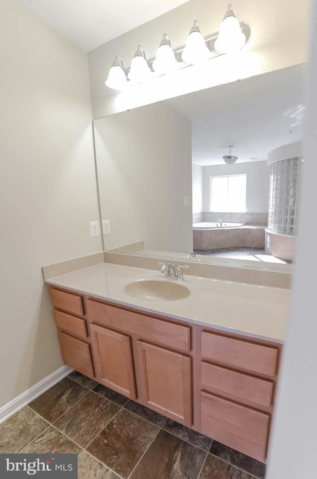 ELIZABETH HILLS PHASE 1 - Residential