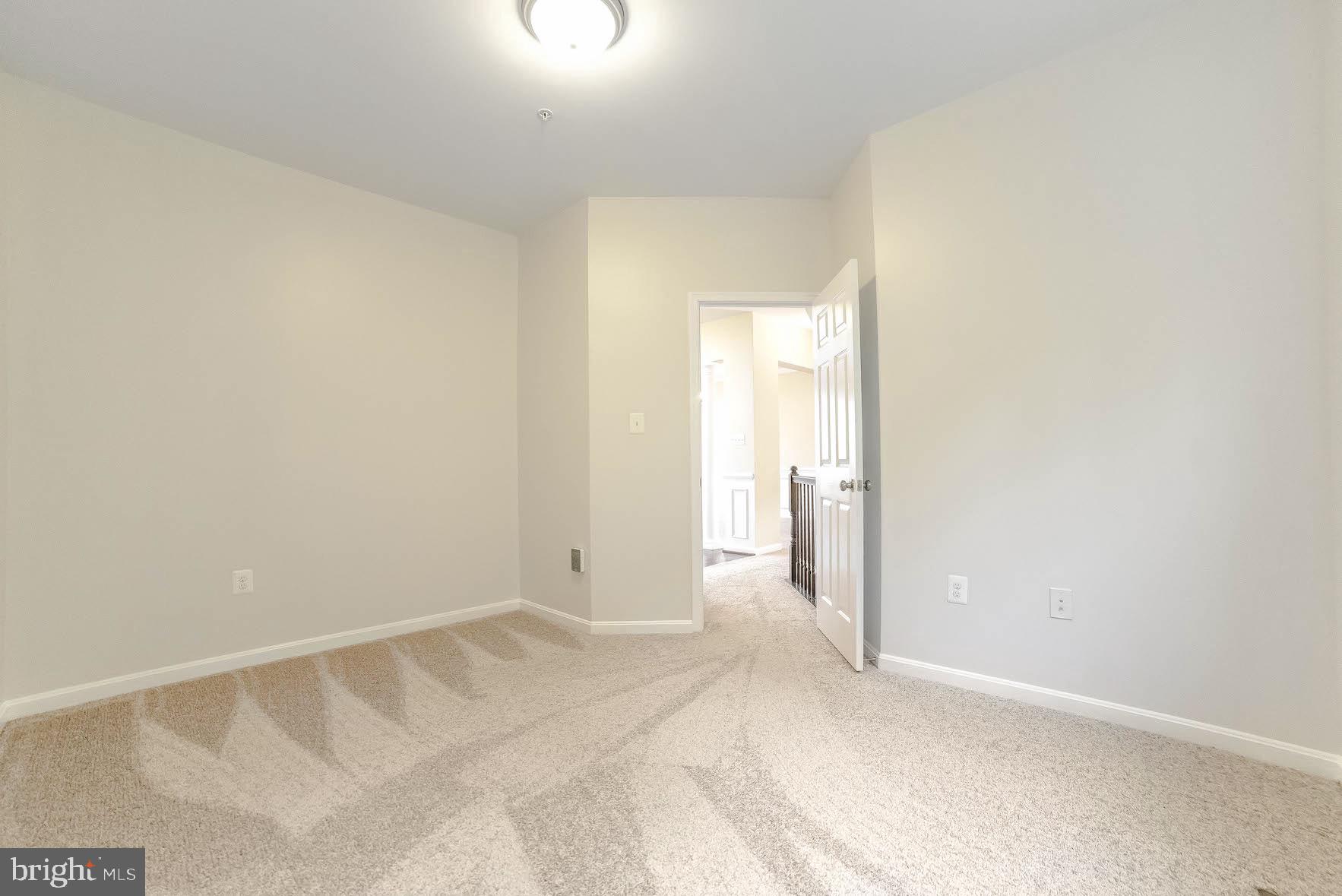 ELIZABETH HILLS PHASE 1 - Residential