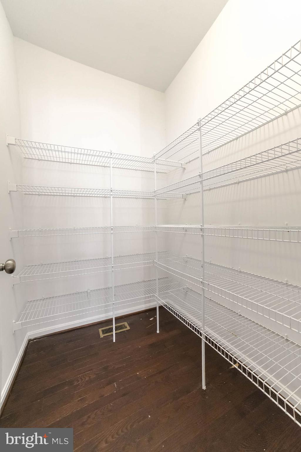 ELIZABETH HILLS PHASE 1 - Residential